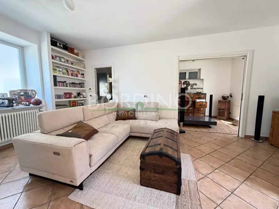 Immagine 5 di Villa in vendita  in Via San Pietro snc a Govone