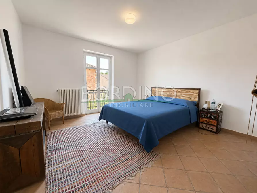 Immagine 21 di Villa in vendita  in Via San Pietro snc a Govone