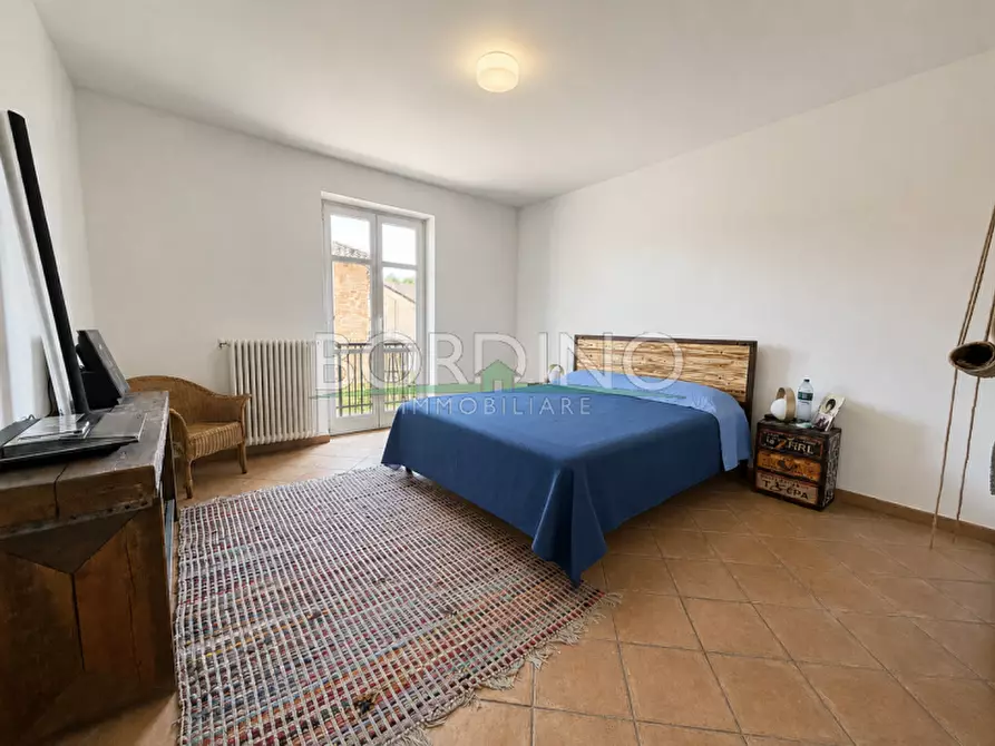 Immagine 23 di Villa in vendita  in Via San Pietro snc a Govone