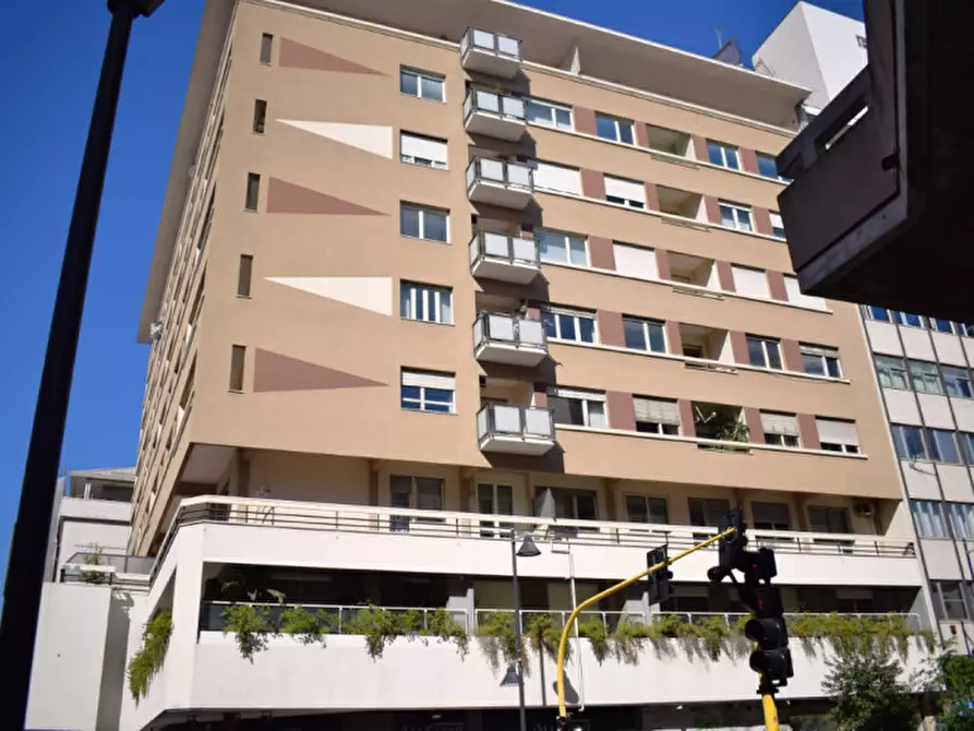 Immagine 2 di Appartamento in vendita  in VIA VENEZIA, 4 a Pescara