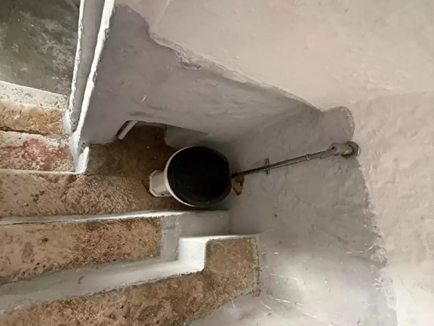 Immagine 29 di Casa indipendente in vendita  in Vico II Santoro Urgesi a Ceglie Messapico
