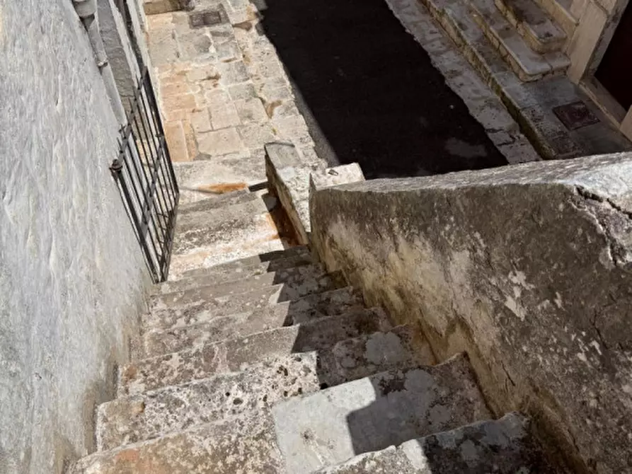 Immagine 31 di Casa indipendente in vendita  in Vico II Santoro Urgesi a Ceglie Messapico