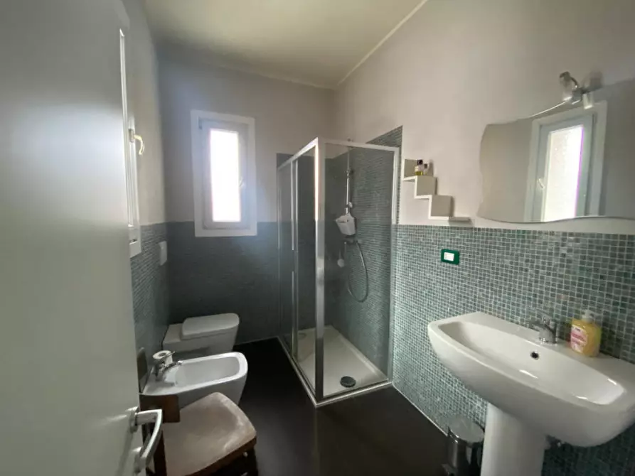 Immagine 6 di Appartamento in vendita  in VIA DEI MILLE a Vicenza