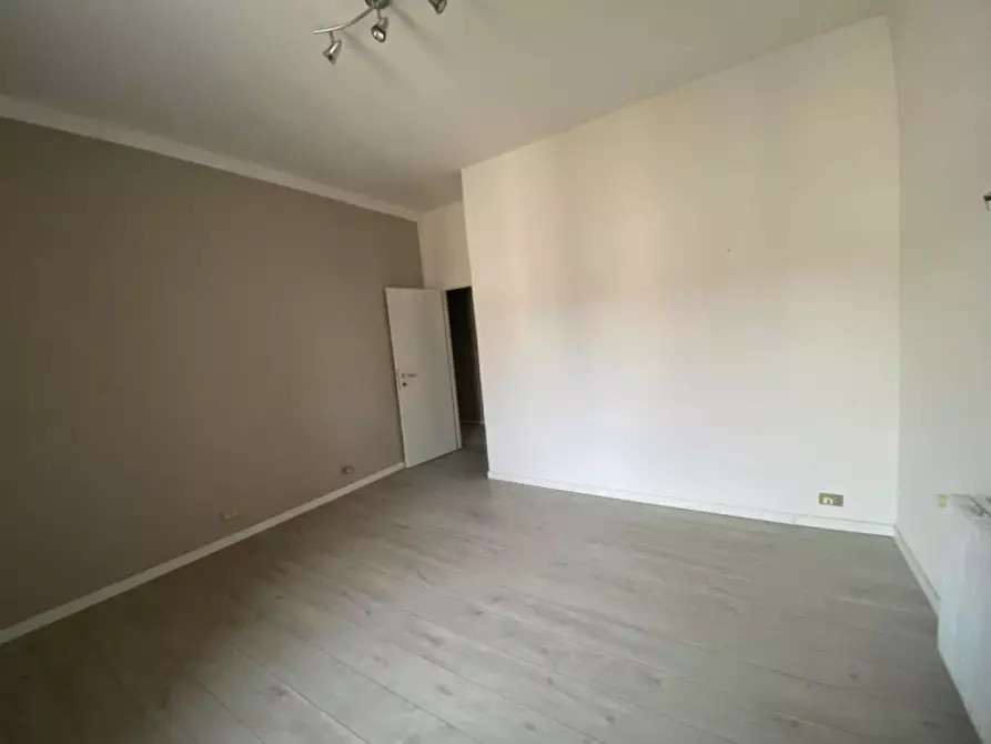 Immagine 8 di Appartamento in vendita  in VIA DEI MILLE a Vicenza