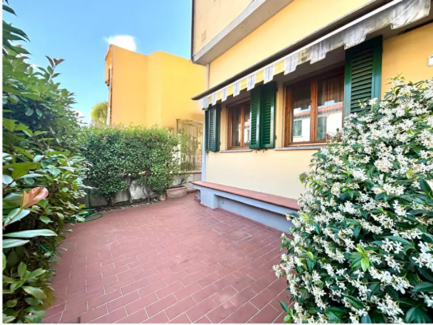 Immagine 4 di Casa indipendente in vendita  in via Castel dei Frosini a Pistoia