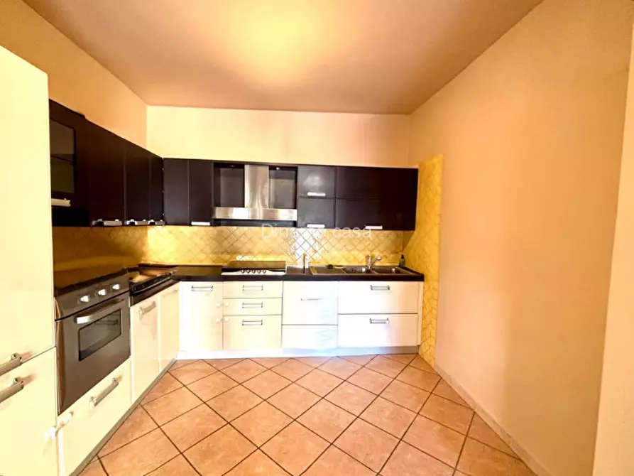 Immagine 6 di Casa indipendente in vendita  in via Castel dei Frosini a Pistoia