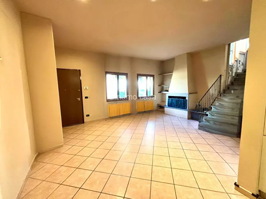 Immagine 7 di Casa indipendente in vendita  in via Castel dei Frosini a Pistoia