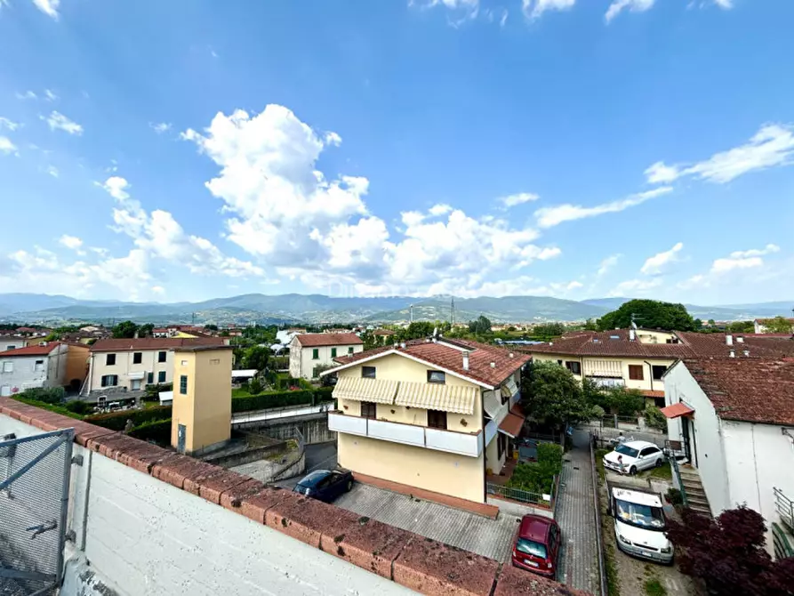 Immagine 17 di Casa indipendente in vendita  in via Castel dei Frosini a Pistoia