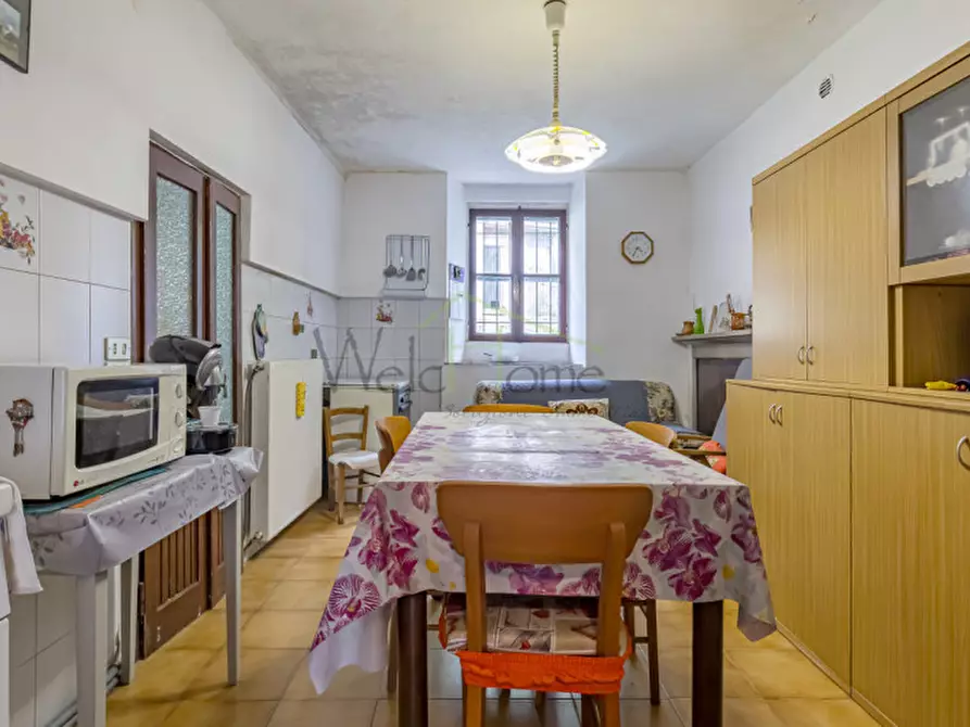 Immagine 8 di Casa indipendente in vendita  in Via ai mulini a Lasnigo