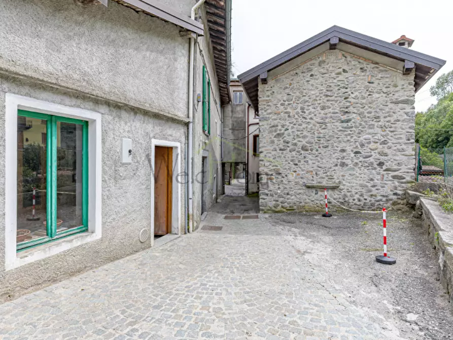 Immagine 31 di Casa indipendente in vendita  in Via ai mulini a Lasnigo
