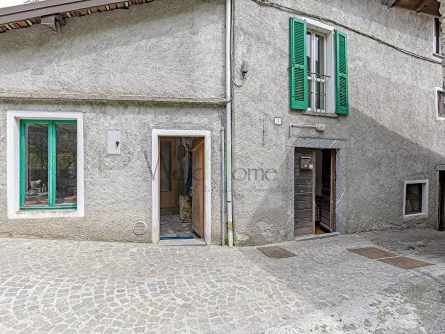 Immagine 32 di Casa indipendente in vendita  in Via ai mulini a Lasnigo