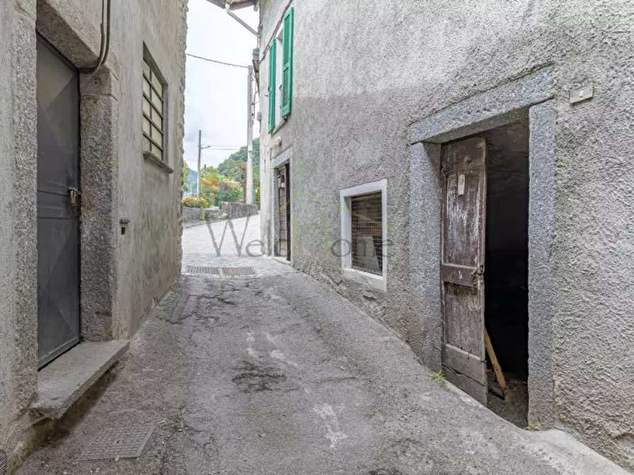 Immagine 35 di Casa indipendente in vendita  in Via ai mulini a Lasnigo