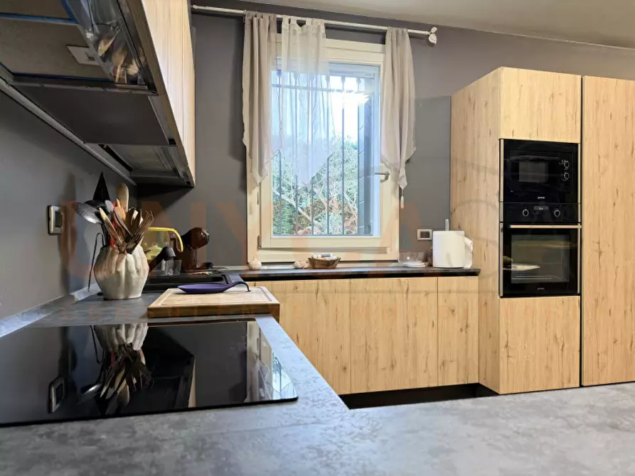 Immagine 10 di Casa trifamiliare in vendita  in Via Capitello a Veggiano