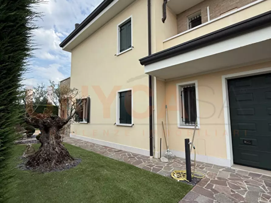 Immagine 44 di Casa trifamiliare in vendita  in Via Capitello a Veggiano