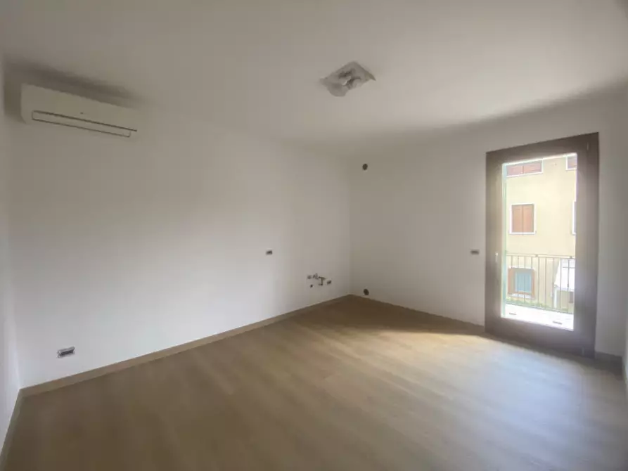 Immagine 3 di Appartamento in vendita  in Via ippolito nievo Mestrino a Mestrino