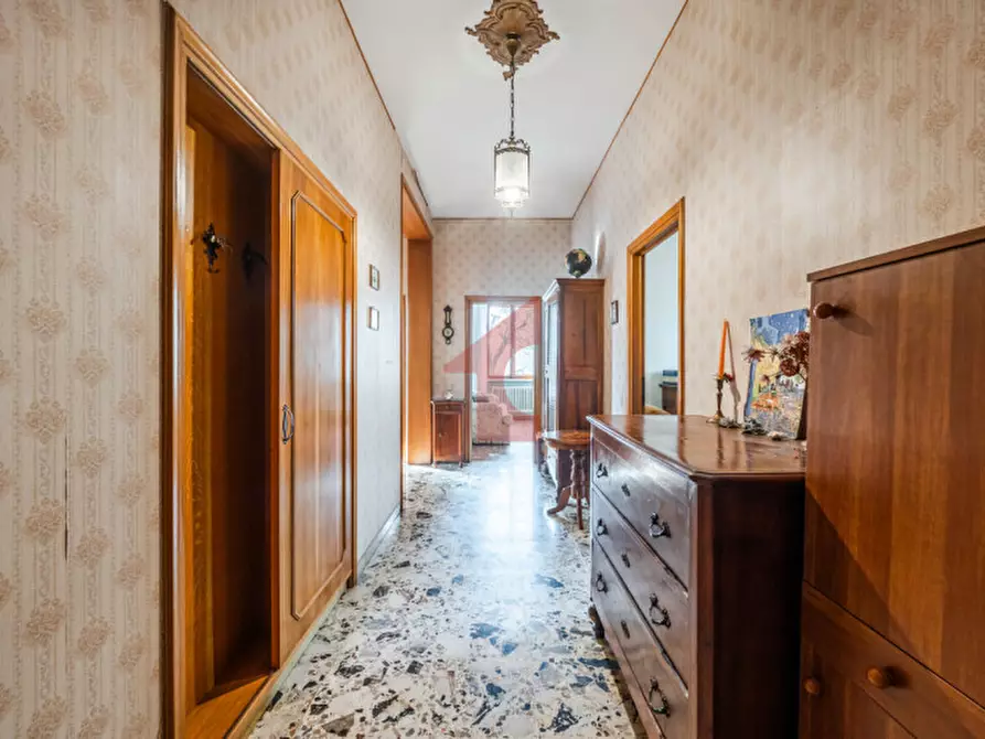 Immagine 6 di Appartamento in vendita  in Jack London 6 a Reggio Nell'emilia