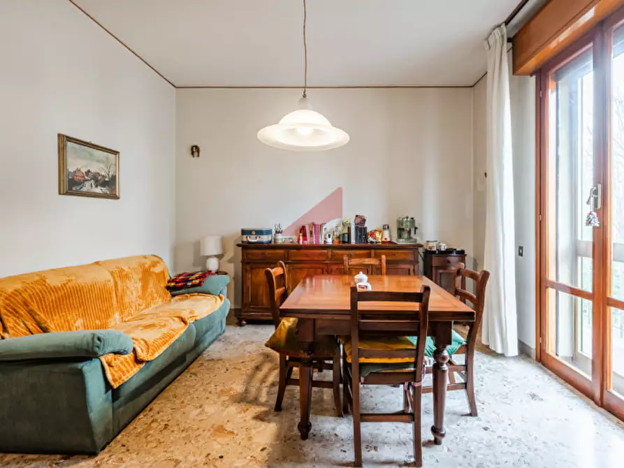Immagine 8 di Appartamento in vendita  in Jack London 6 a Reggio Nell'emilia