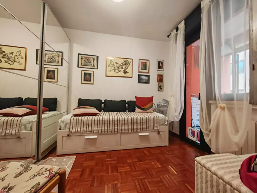 Immagine 3 di Appartamento in vendita  a Rovigo
