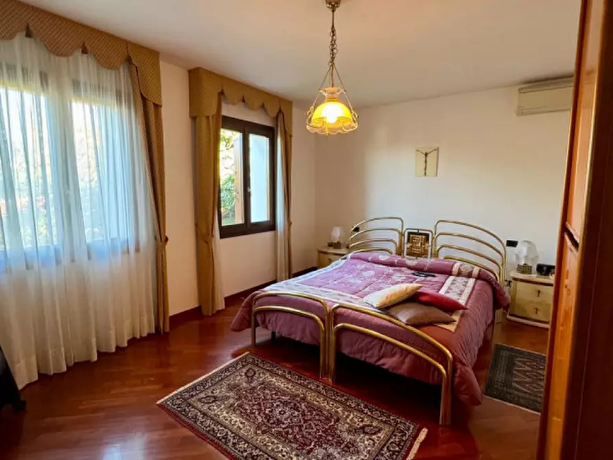Immagine 9 di Casa indipendente in vendita  in Via Venezia a Baone