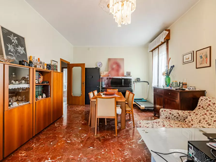 Immagine 9 di Appartamento in vendita  in Via Jack London 6 a Reggio Nell'emilia
