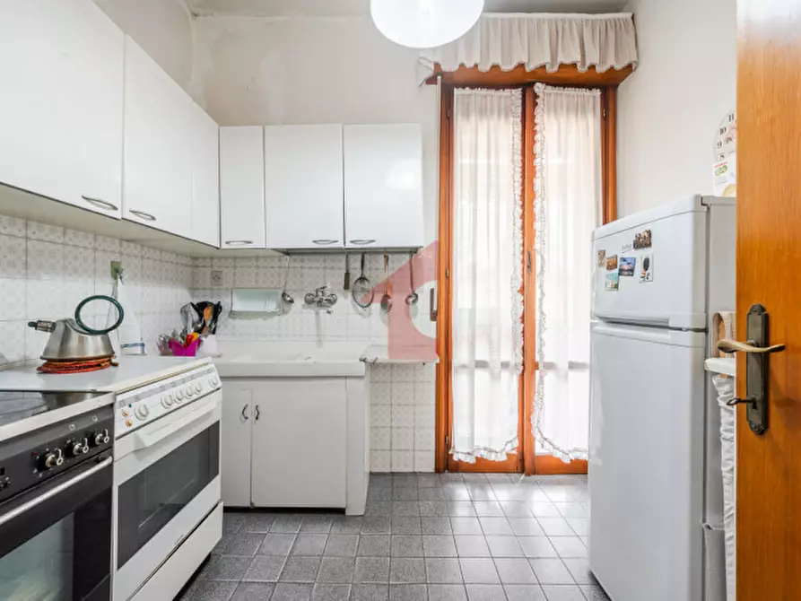 Immagine 27 di Appartamento in vendita  in Via Jack London 6 a Reggio Nell'emilia
