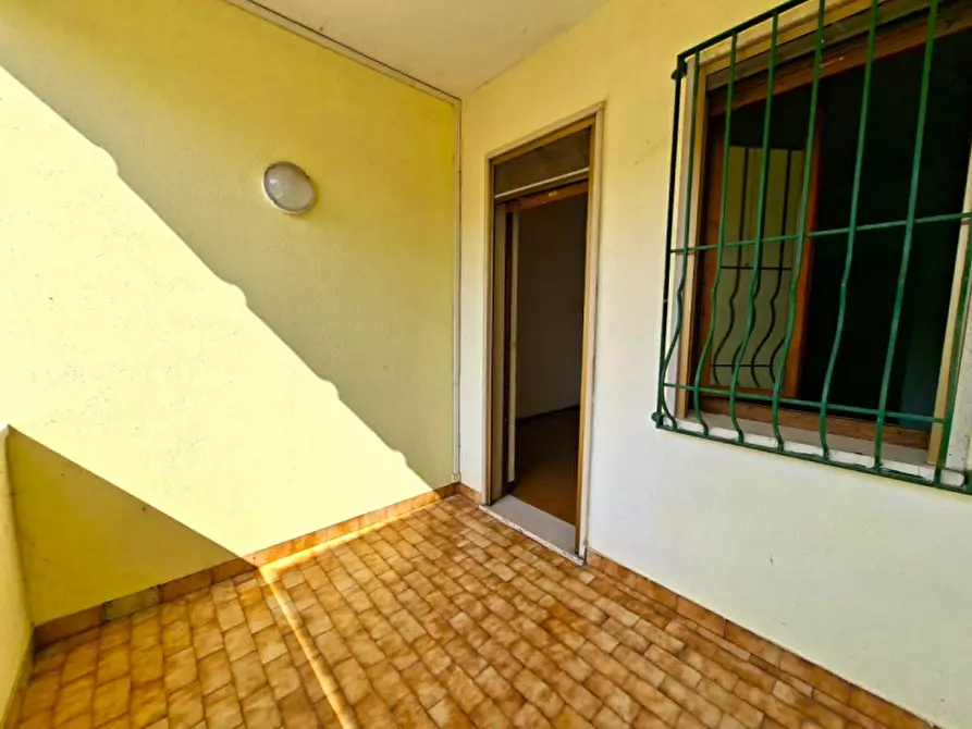 Immagine 9 di Appartamento in vendita  in Via roma 17 a Valeggio Sul Mincio