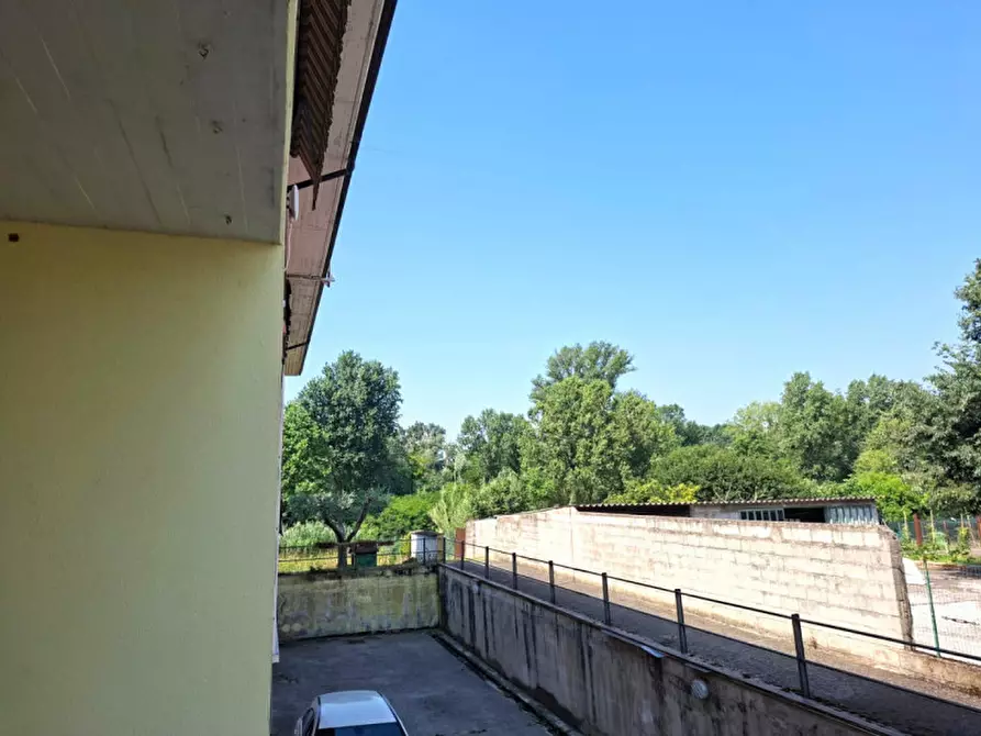 Immagine 12 di Appartamento in vendita  in Via roma 17 a Valeggio Sul Mincio