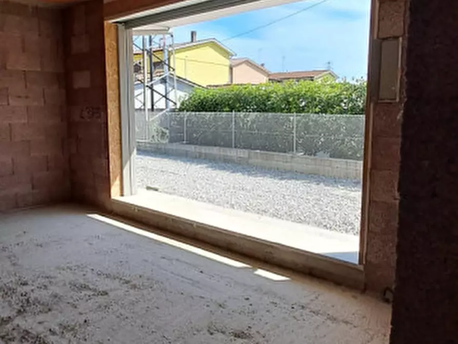 Immagine 12 di Casa bifamiliare in vendita  in Via Montecarlo a Piazzola Sul Brenta