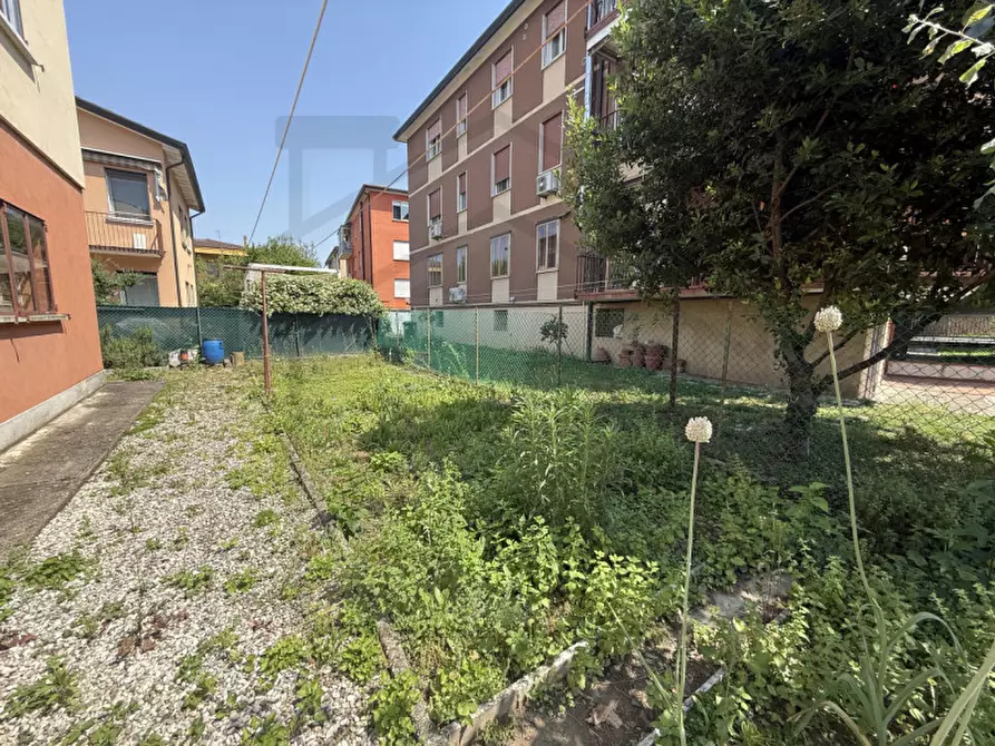Immagine 16 di Casa indipendente in vendita  in Via Giovanni Pascoli a Padova