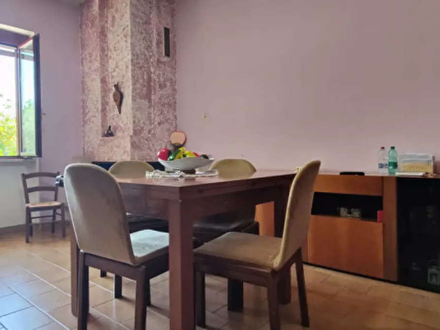 Immagine 4 di Villa in vendita  in Via Calli a Campagna