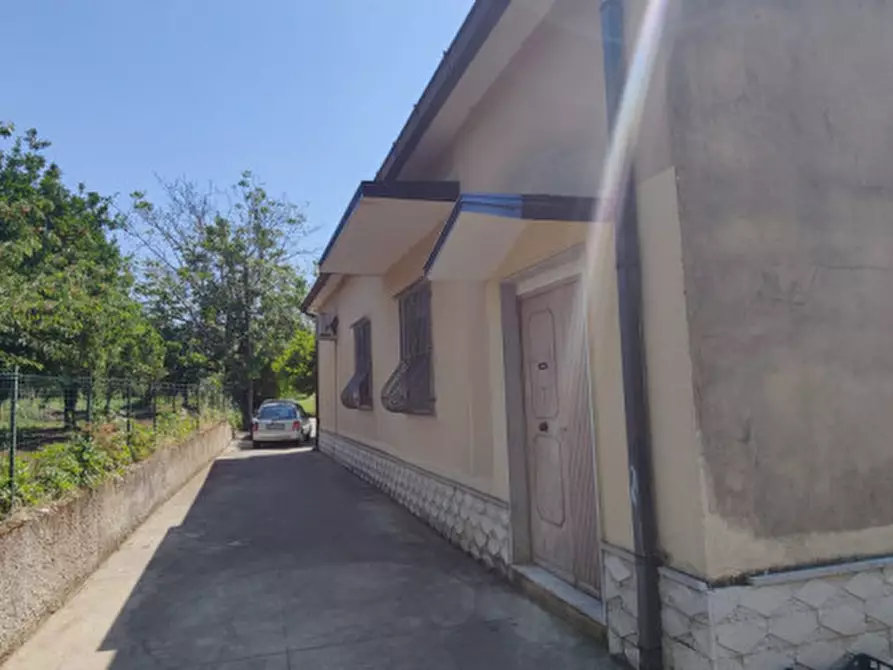 Immagine 18 di Villa in vendita  in Via Calli a Campagna