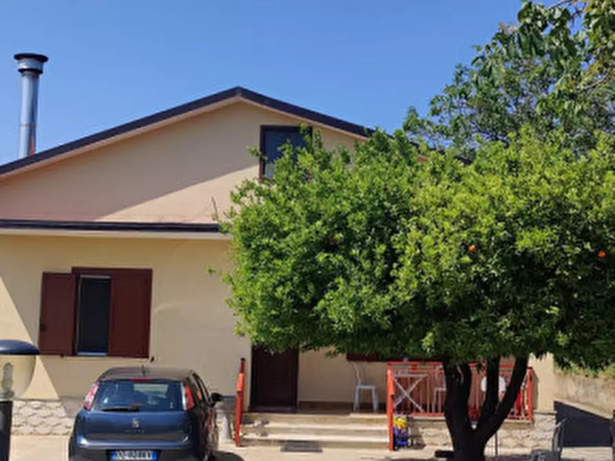 Immagine 24 di Villa in vendita  in Via Calli a Campagna
