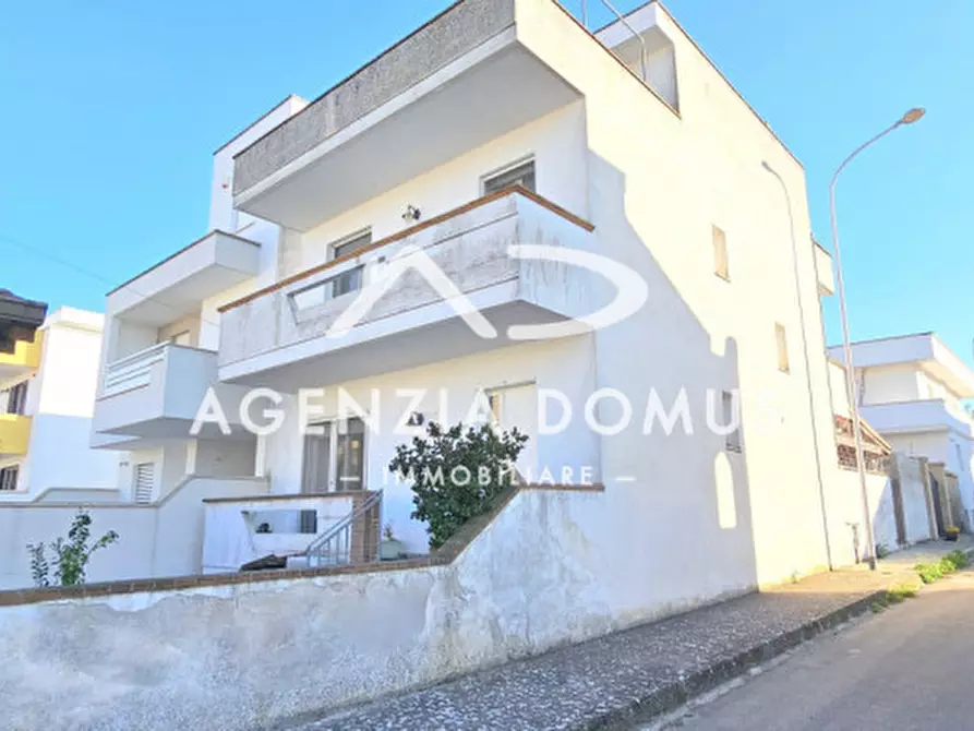 Immagine 3 di Casa indipendente in vendita  in Via Pietro Bianchi  60 a Melissano