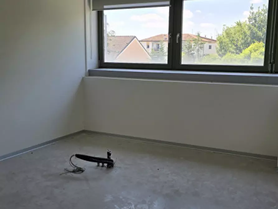Immagine 5 di Ufficio in vendita  a Conegliano
