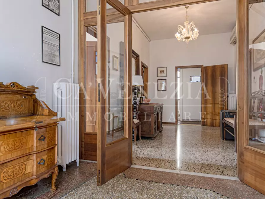 Immagine 8 di Appartamento in vendita  in Via Dardanelli a Venezia
