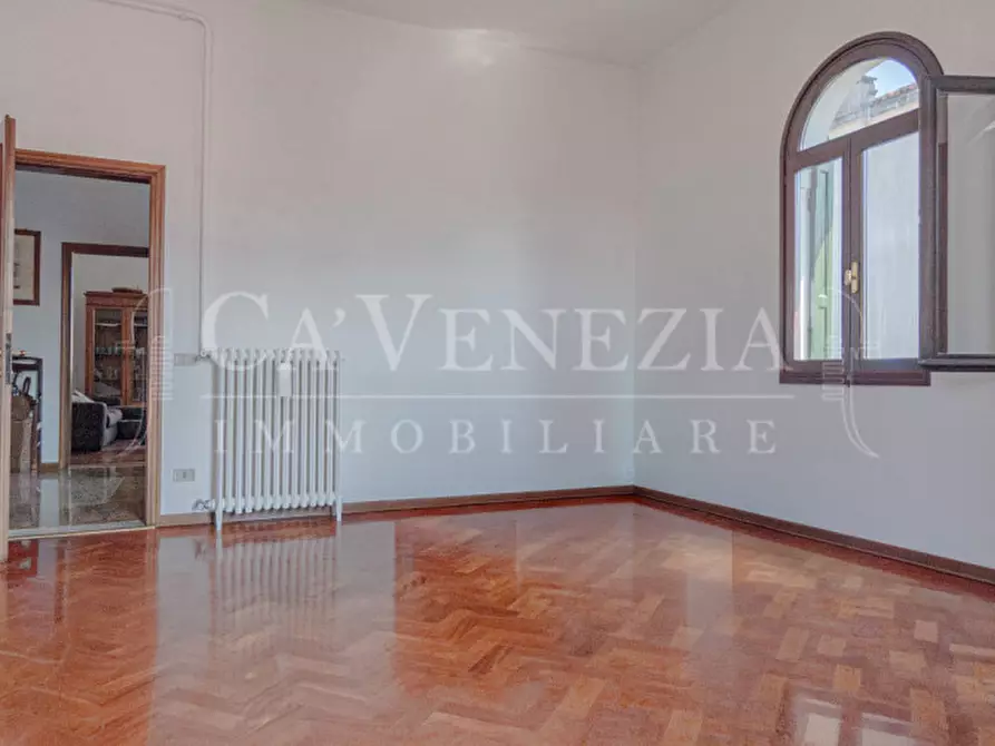 Immagine 12 di Appartamento in vendita  in Via Dardanelli a Venezia