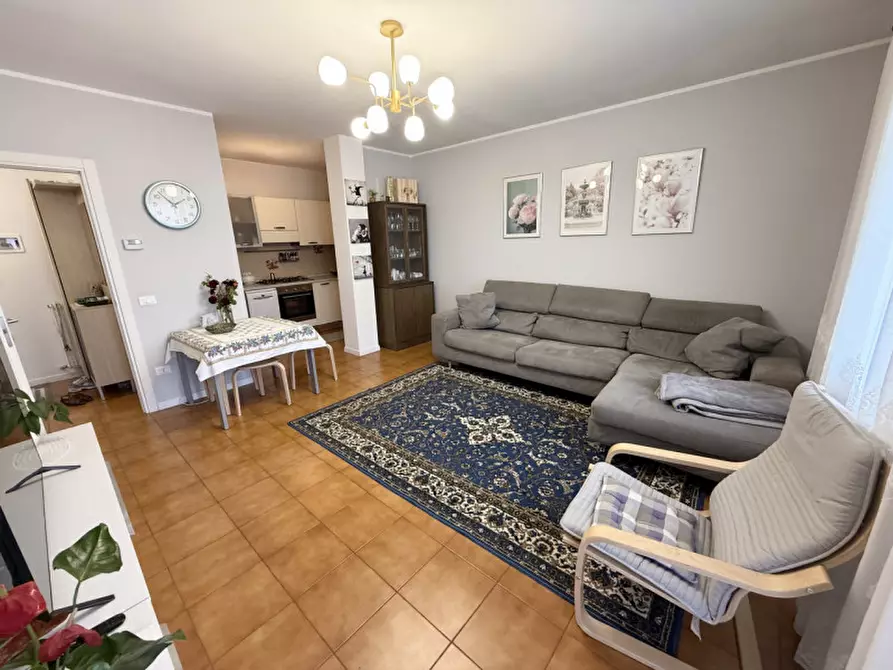 Immagine 6 di Appartamento in vendita  in Via Guglielmo Marconi a Maser