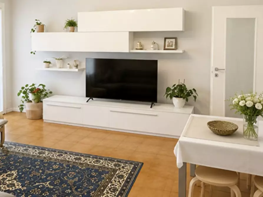 Immagine 7 di Appartamento in vendita  in Via Guglielmo Marconi a Maser