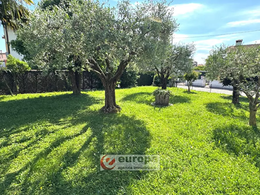 Immagine 6 di Casa indipendente in vendita  in VIA L. DA VINCI, 16 a Monticello Conte Otto