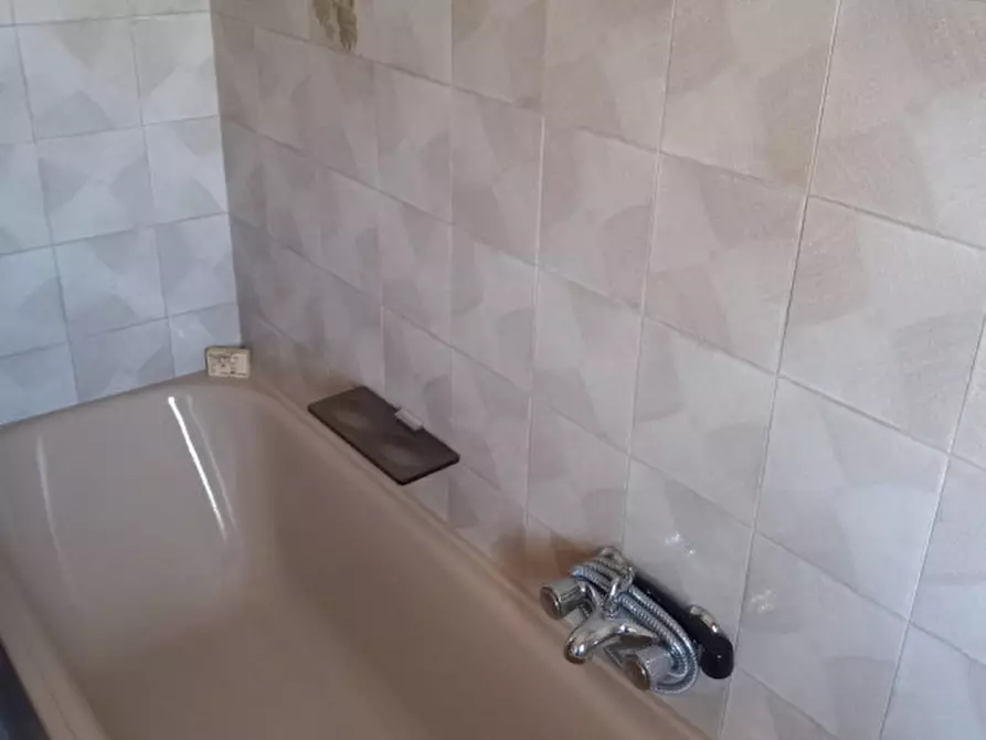 Immagine 10 di Casa bifamiliare in vendita  a Pontecchio Polesine