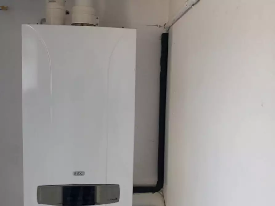 Immagine 22 di Casa bifamiliare in vendita  a Pontecchio Polesine