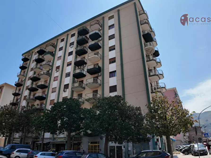 Immagine 1 di Appartamento in vendita  in Via Francesco La Colla 5 a Palermo