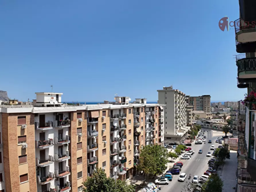 Immagine 9 di Appartamento in vendita  in Via Francesco La Colla 5 a Palermo