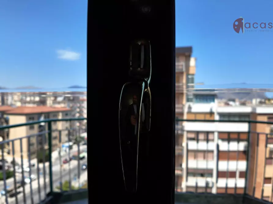 Immagine 15 di Appartamento in vendita  in Via Francesco La Colla 5 a Palermo