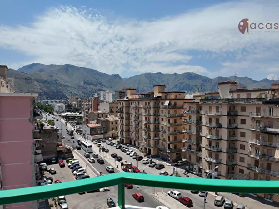 Immagine 30 di Appartamento in vendita  in Via Francesco La Colla 5 a Palermo