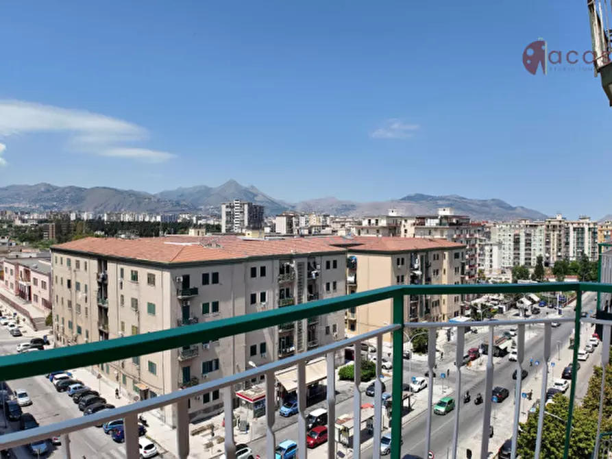 Immagine 31 di Appartamento in vendita  in Via Francesco La Colla 5 a Palermo