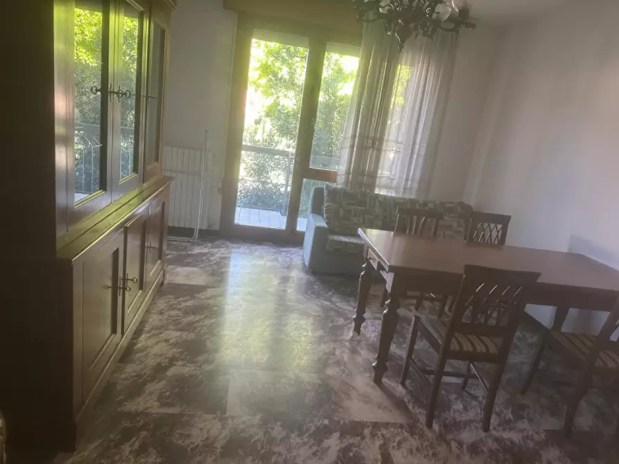 Immagine 4 di Appartamento in affitto  in via buzzaccarini a Padova