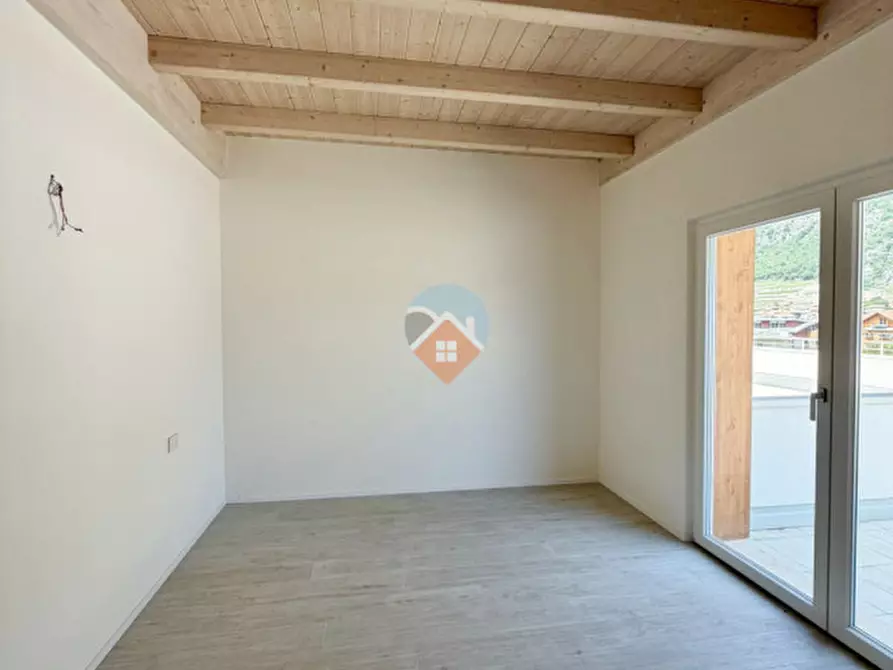 Immagine 8 di Appartamento in vendita  in Via del Garda a Mori