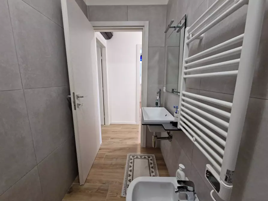 Immagine 20 di Appartamento in vendita  in Via Treviso a Rubano