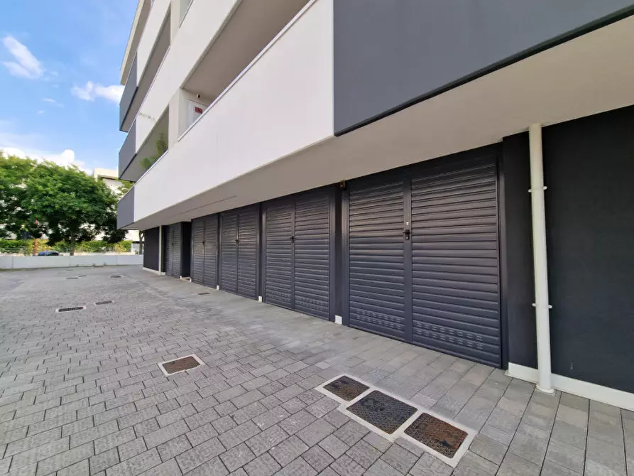 Immagine 25 di Appartamento in vendita  in Via Treviso a Rubano